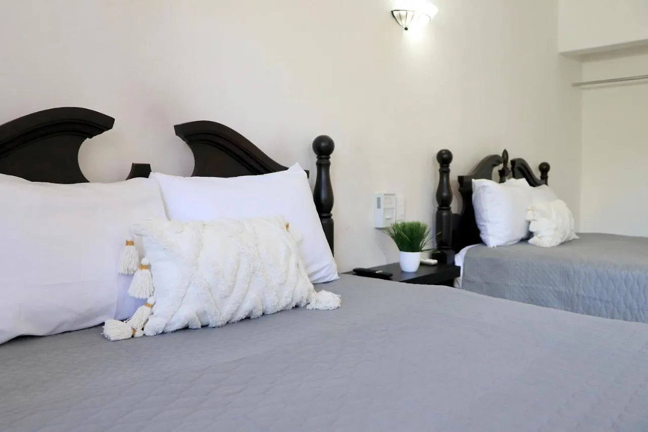 10 Avenue, 1 Min Walking To The 5 Av & Beach Suite 4 Playa del Carmen Mexico